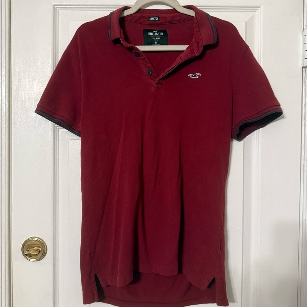 Hollister Men's Deep Red Polo Shirt